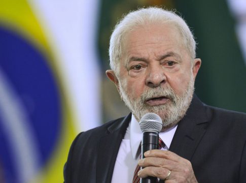As medidas já eram esperadas. Após sua eleição, Lula já havia afirmado em discurso que as privatizações iriam acabar no país. Foto: Marcelo Camargo/Ag. Brasil