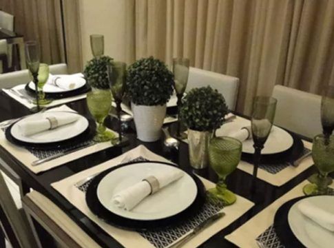 Colocando a Mesa