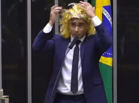 Nikolas Ferreira está nos Estados Unidos e não pode participar da posse de Trump