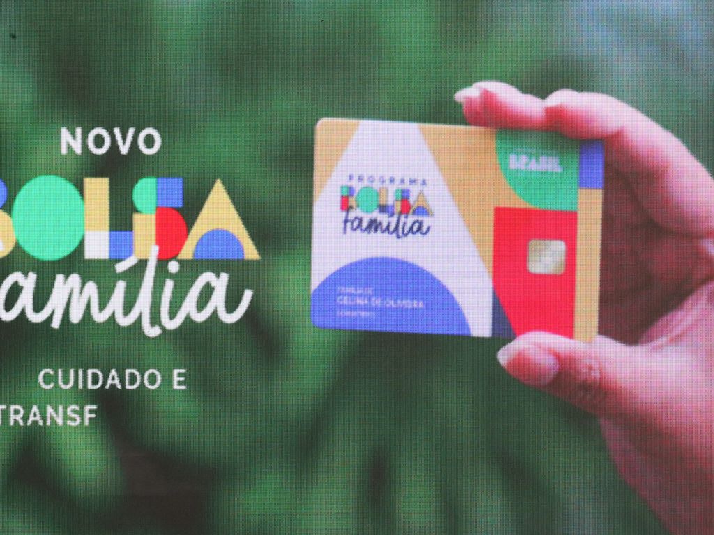 Investimento do Governo Federal supera R＄ 984 milhões. Adicional de R＄ 50 a gestantes e dependentes de sete a 18 anos chega a R＄ 57 milhões

Investimento do Governo Federal supera R＄ 984 milhões. Adicional de R＄ 50 a gestantes e dependentes de sete a 18 anos chega a R＄ 57 milhões. Foto: Lula Marques/Agência Brasil