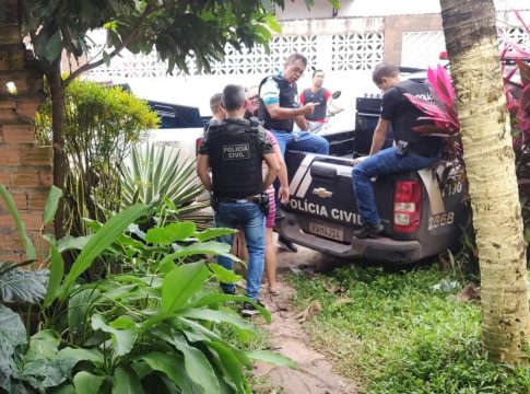 Polícia Civil prende quatro pessoas em flagrante por tráfico de drogas, em Abaetetuba. Foto: PCPA