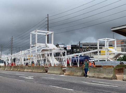 Serviço será necessário para que o Núcleo de Gerenciamento de Transporte Metropolitano faça a elevação da estrutura para a travessia na passarela. Foto: Divulgação