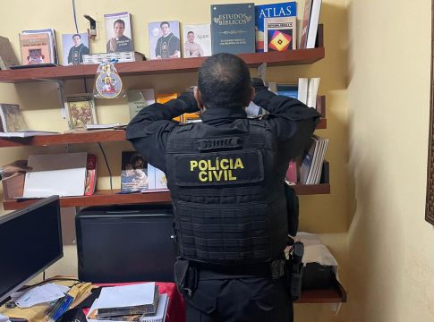 Segundo a denúncia, o suspeito praticava os crimes durante aulas de música religiosa, que eram realizadas em sua residência. Foto: PCPA