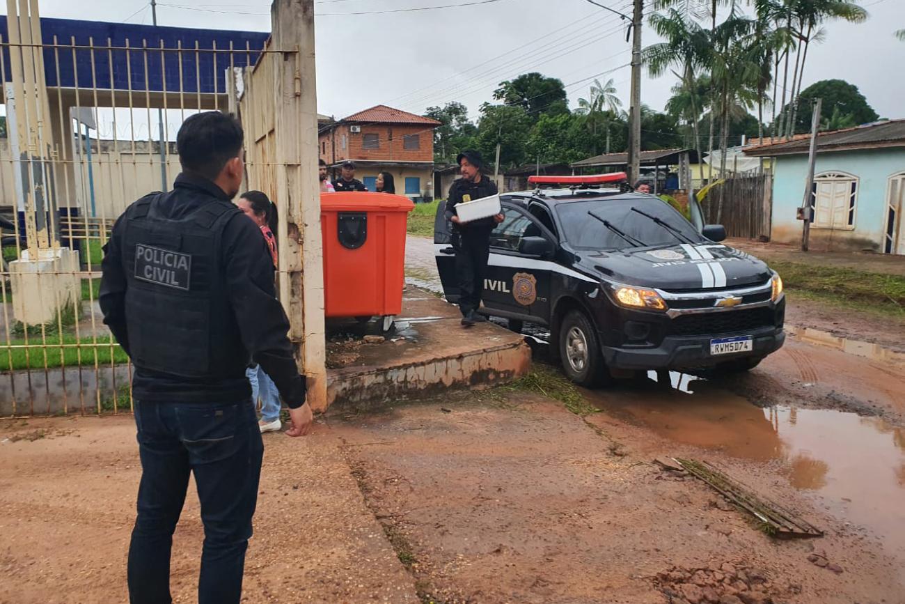 Durante a ofensiva, quatro homens e duas mulheres foram presos, sendo que um casal foi preso em flagrante pelo crime de tráfico de drogas. Foto: PCPA