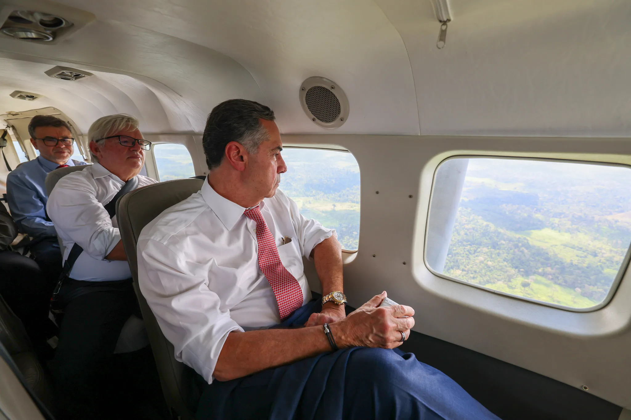 Ao chegar no Pará, Barroso sobrevoou áreas desmatadas em Altamira ao lado do ministro Herman Benjamin e dos presidentes do Ibama e do ICM-Bio. Foto: Antonio Augusto/SCO/STF