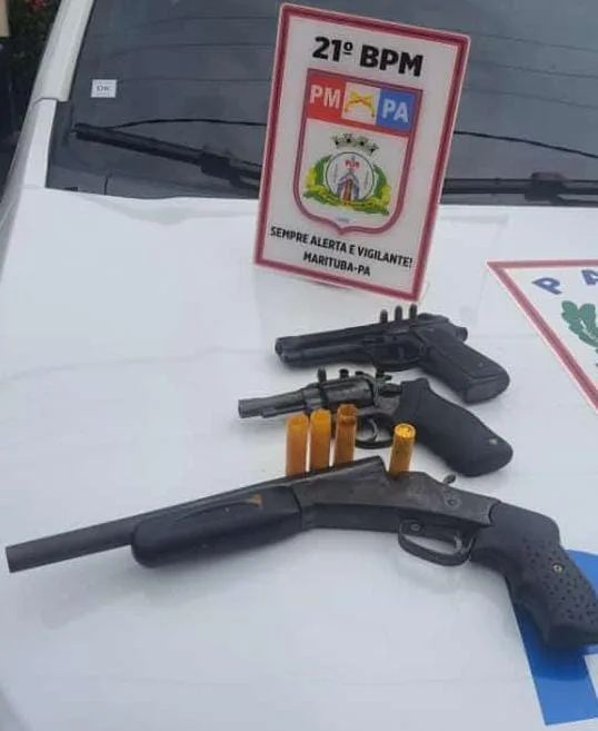 Foram apreendidas duas armas de fogo e um simulacro que foram apresentadas na Seccional Urbana de Marituba