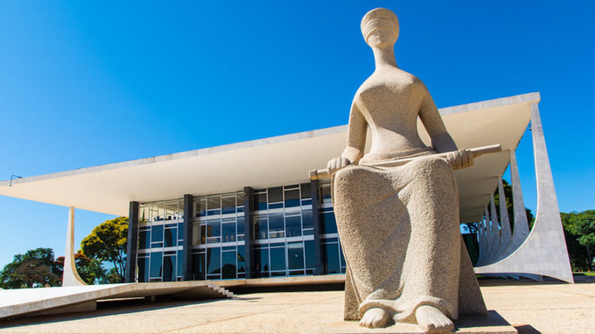 Entenda o que muda com a decisão do Supremo Tribunal Federal que flexibiliza o Regime Jurídico Único e permite a contratação de servidores públicos por meio de outros modelos, como via Consolidação das Leis do Trabalho