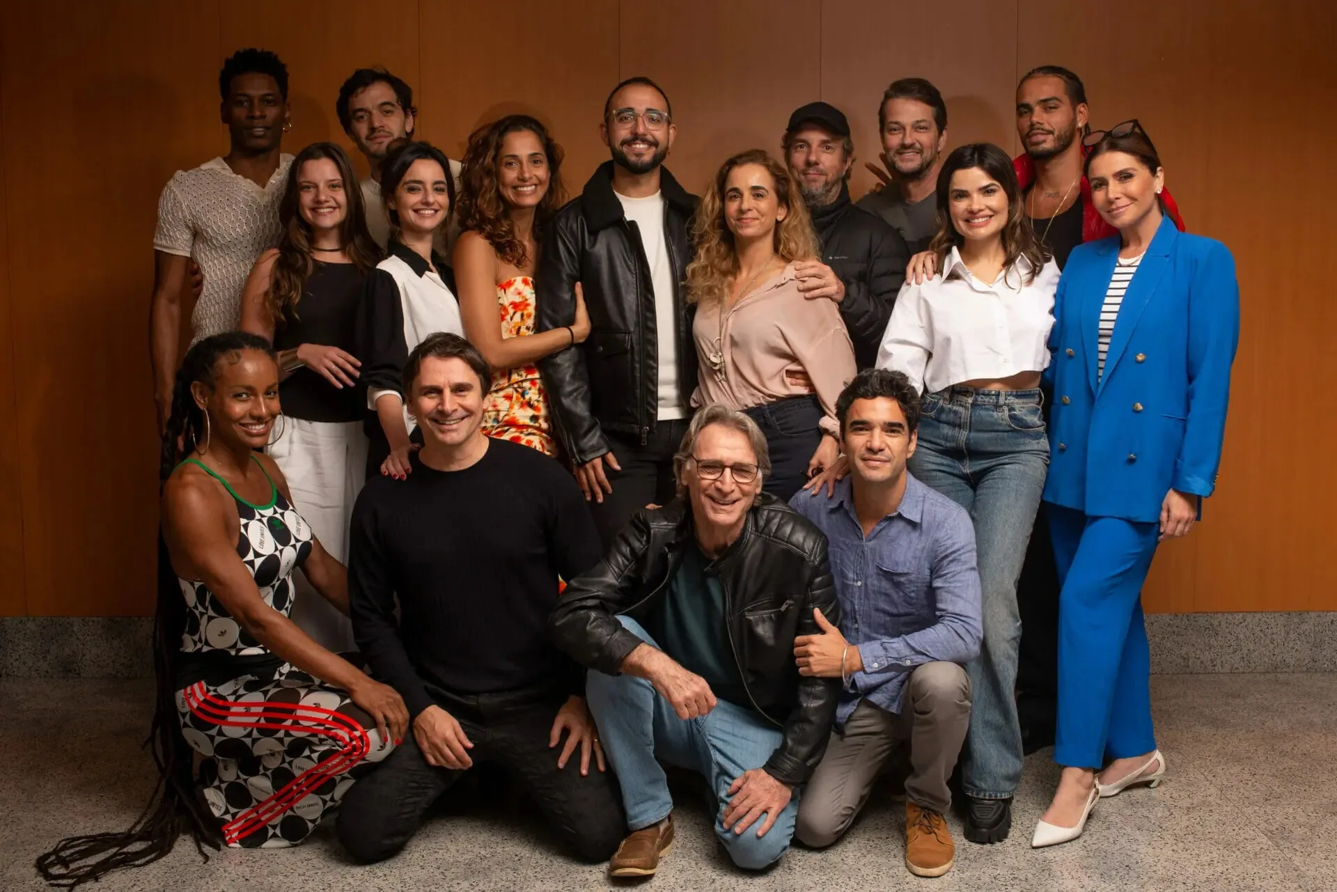 Elenco da novela conta com vários ex-globais. Foto: Divulgação