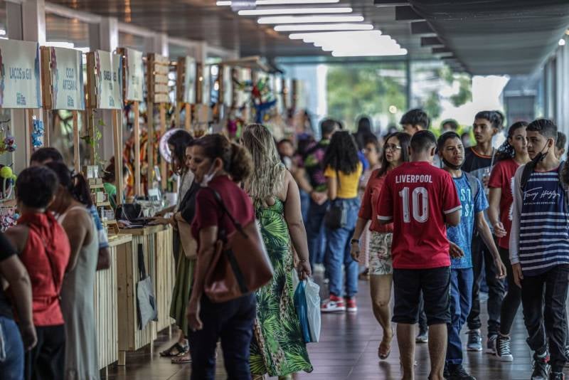 De 16 a 22 de agosto, o Hangar Centro de Convenções da Amazônia, em Belém, recebe a 28ª edição da Feira Pan‑Amazônica do Livro e das Multivozes