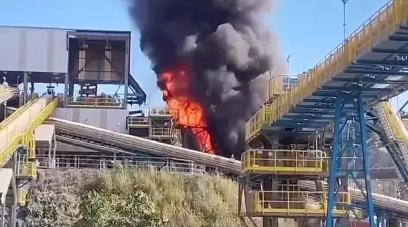 A Vale S.A. informou no início desta semana sobre um incêndio ocorrido em uma das correias transportadoras da planta de processamento de Salobo 3, em Marabá. Foto: Redes sociais