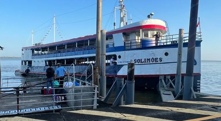 A partir desta sexta-feira, 19 de julho, a linha fluvial municipal Belém-Mosqueiro, operada pelo navio Solimões, voltará a realizar a travessia para a ilha aos finais de semana.