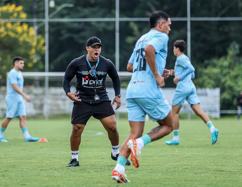 A preocupação maior dos bicolores deve ser mesmo com o adversário, afinal de contas, além de jogar em sua casa, o Coxa precisa se reabilitar. Foto: Matheus Vieira/Paysandu

