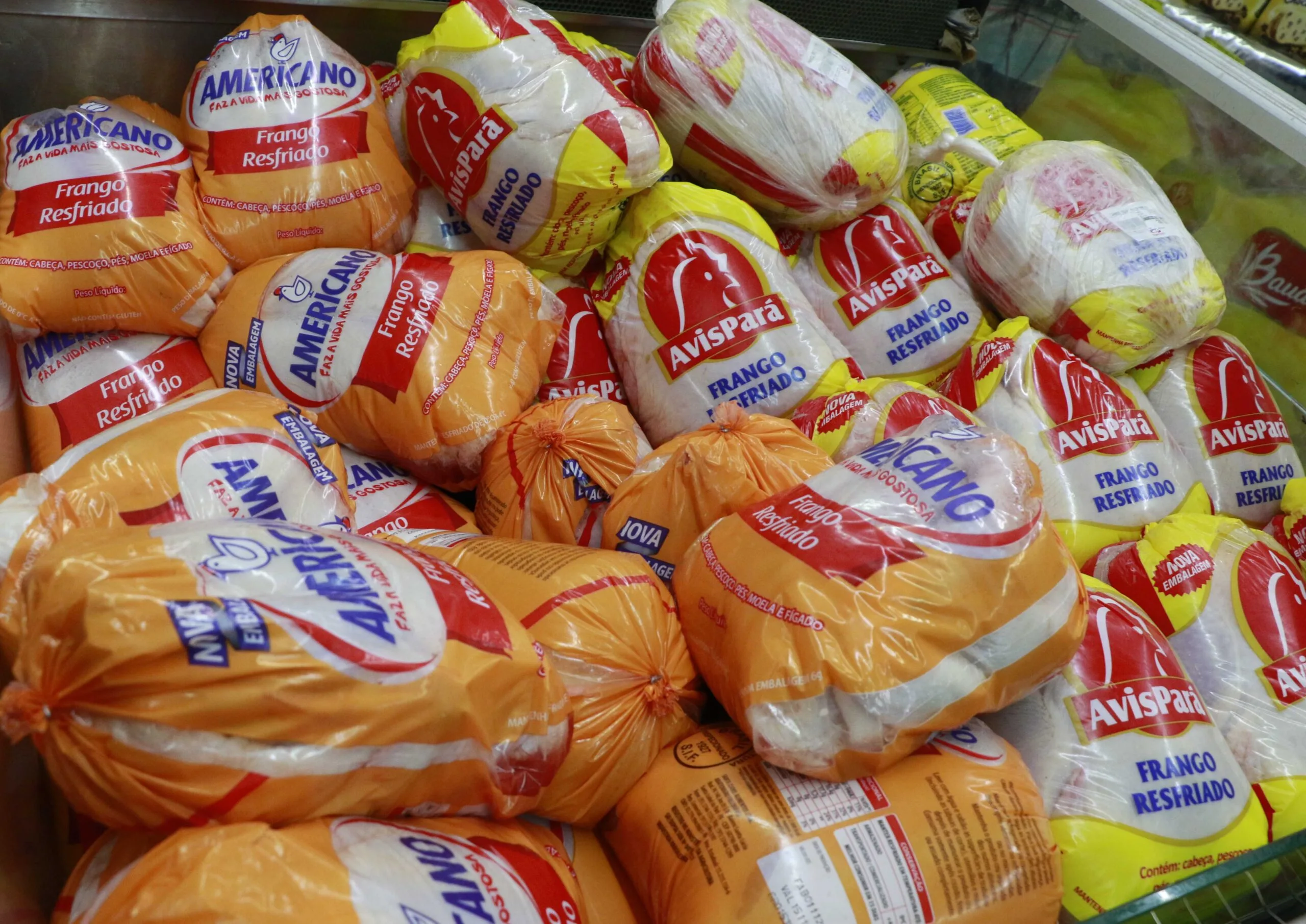 Já em relação à trajetória de preços do frango congelado, as pesquisas do Dieese/PA registraram um cenário de aumentos expressivos.  Foto: Ricardo Amanajás / Diario do Pará