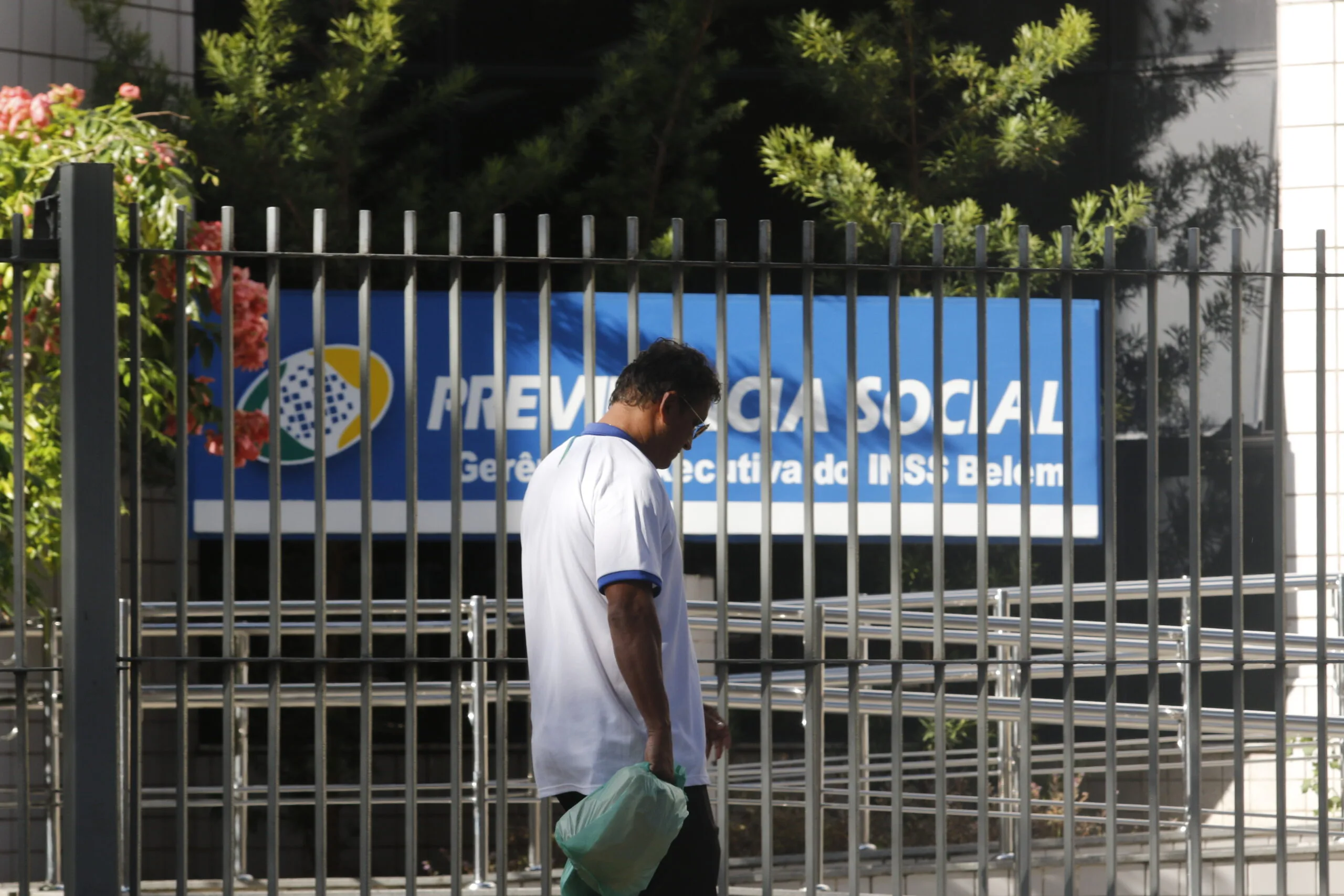  O BPC é pago pelo Instituto Nacional do Seguro Social a idosos a partir de 65 anos e pessoas com deficiência Foto: Wagner Almeida