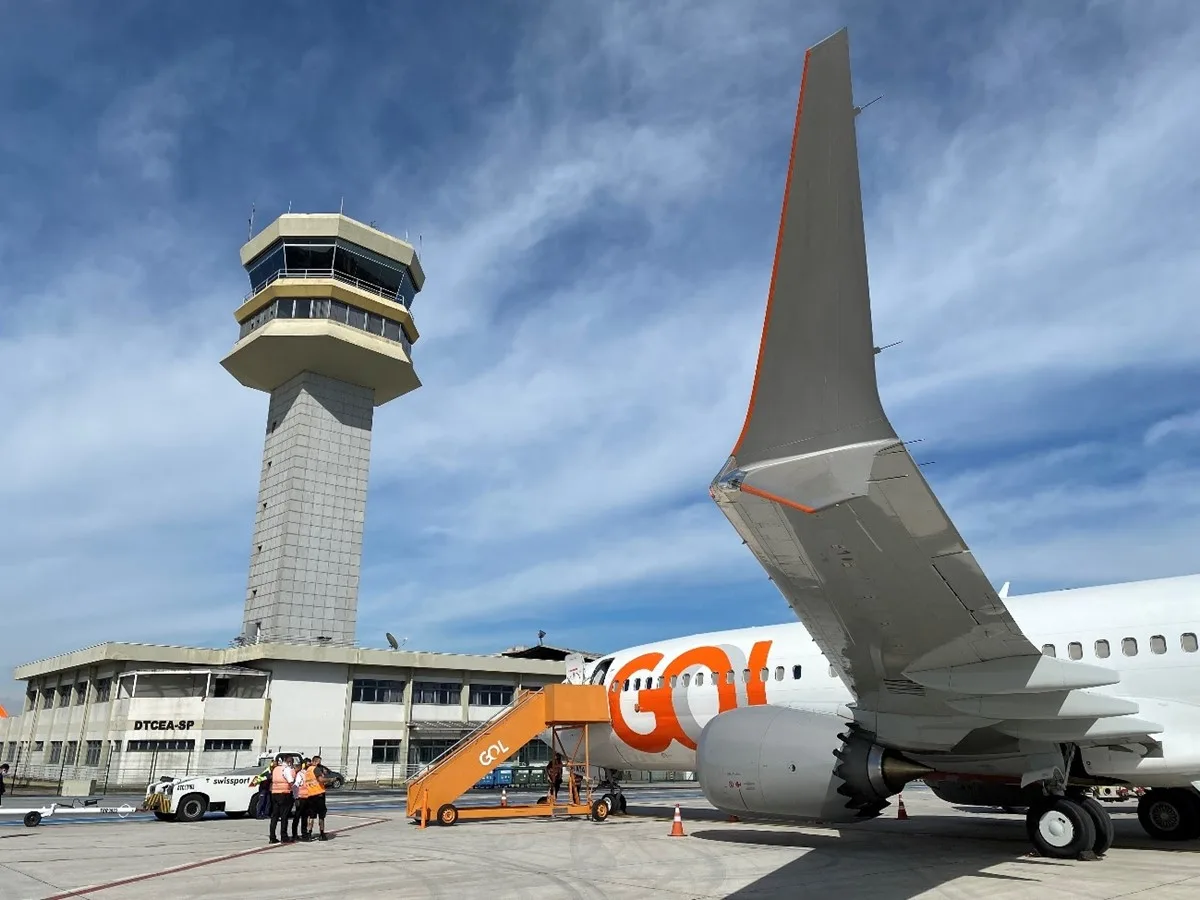 Dois aviões de passageiros colidiram no solo do Aeroporto de Congonhas, em São Paulo, no fim da tarde desta segunda-feira (29)