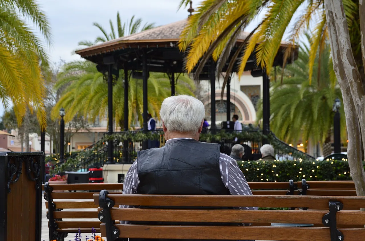 Um exame de sangue se mostrou capaz de diagnosticar a doença de Alzheimer em pessoas já com sintomas com mais precisão do que a interpretação de médicos