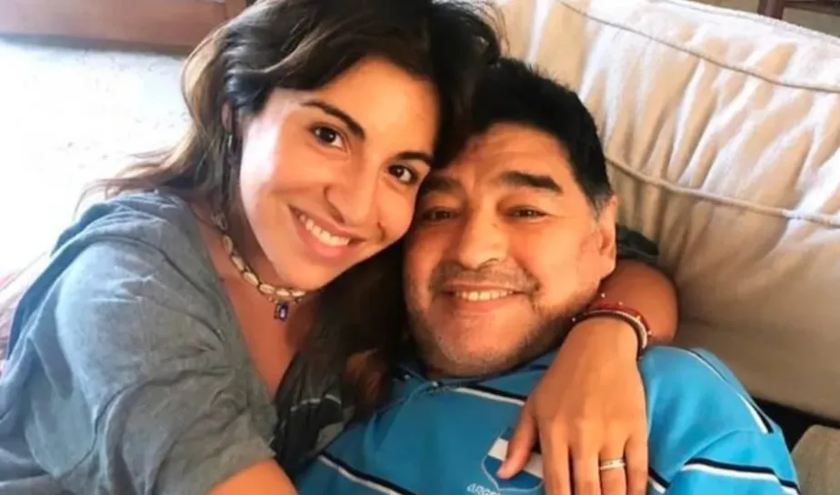 Gianinna e Maradona — Foto: Reprodução do Instagram
