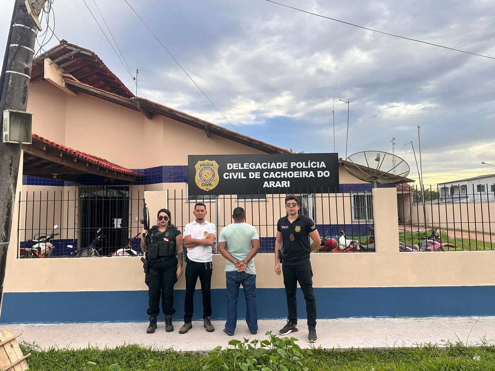 Nesta quarta-feira (17), a equipe policial de Cachoeira do Arari, no Marajó, prendeu um homem que ocupa o cargo de pastor de uma igreja pelo crime de estupro