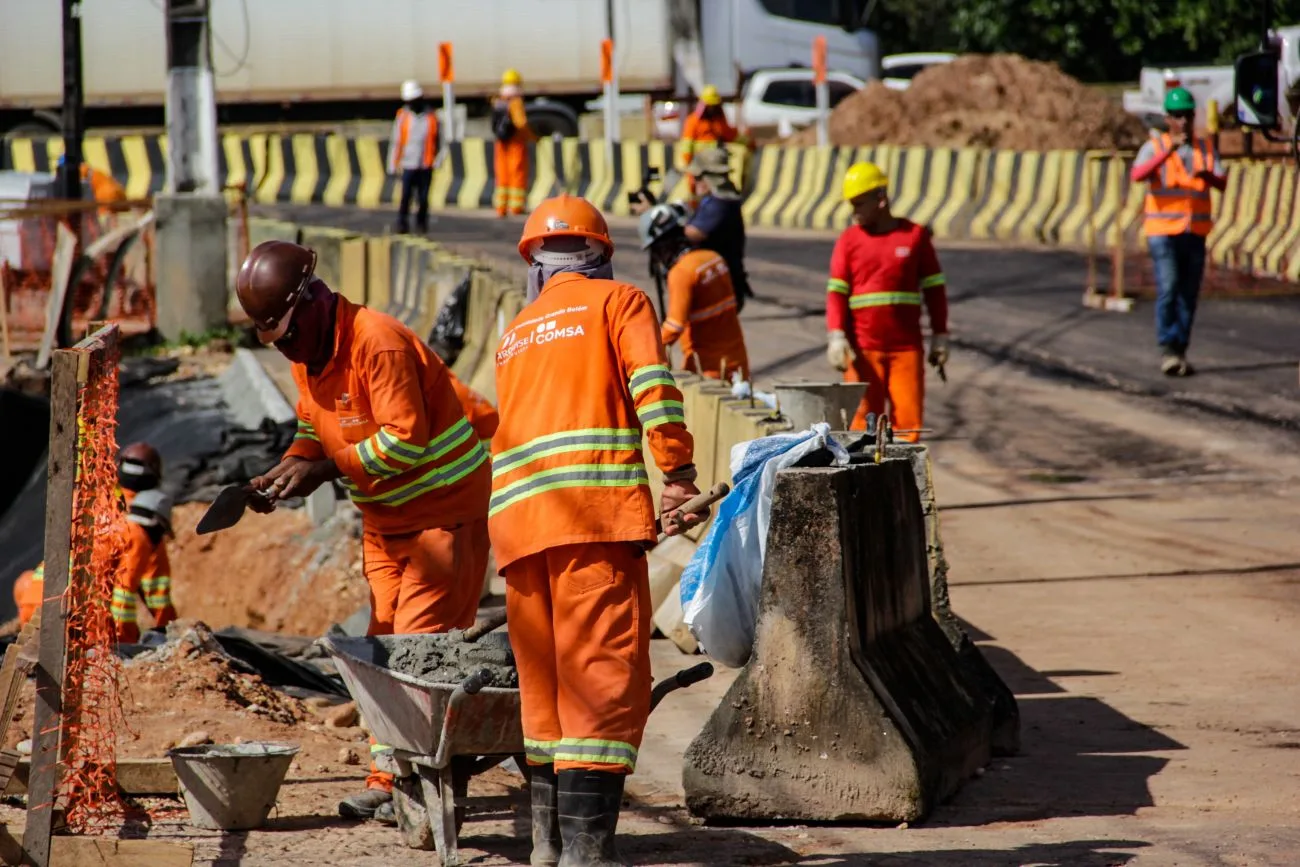 A obra de drenagem do canal Toras faz parte do projeto BRT Metropolitano, que vai levar melhor infraestrutura e qualidade de vida a mais de 2 milhões de pessoas