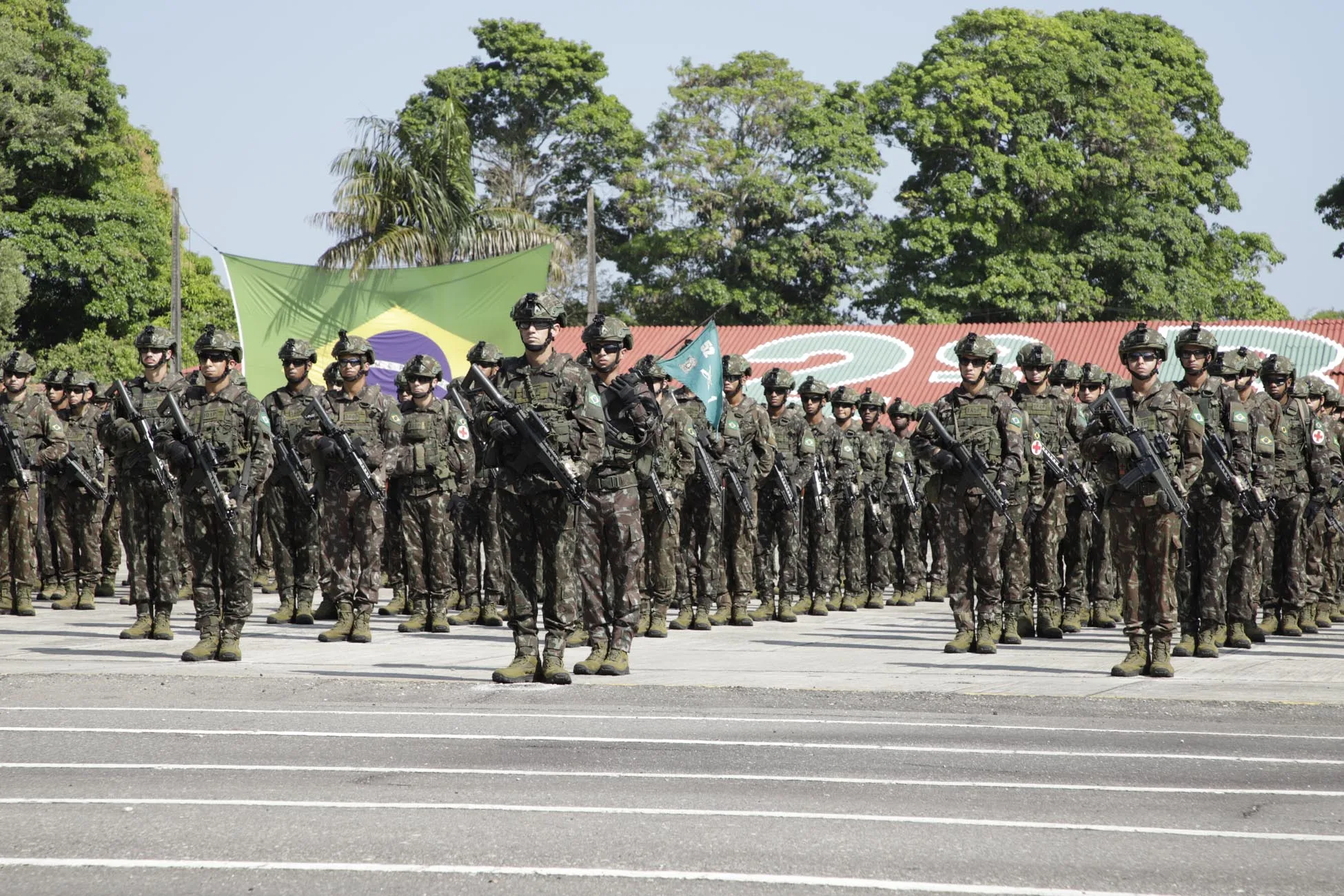 A tropa de origem paraense é composta por 180 militares que integram a Subunidade Core, um efetivo especializado em operações de alto nível