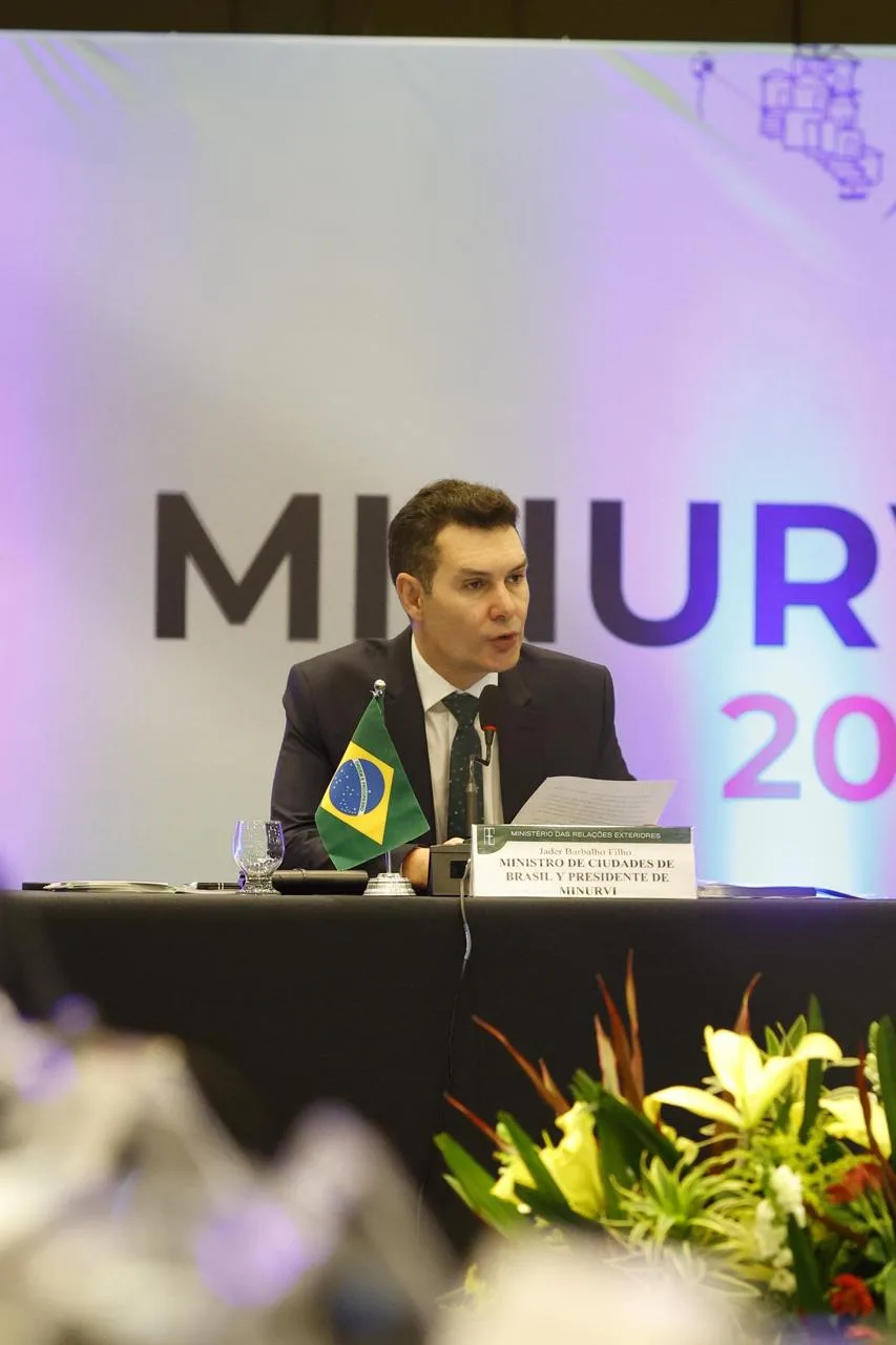 O Brasil foi representado pelo ministro das Cidades e presidente do MINURVI em 2024, Jader Filho, que conduziu os debates realizados ao longo do dia