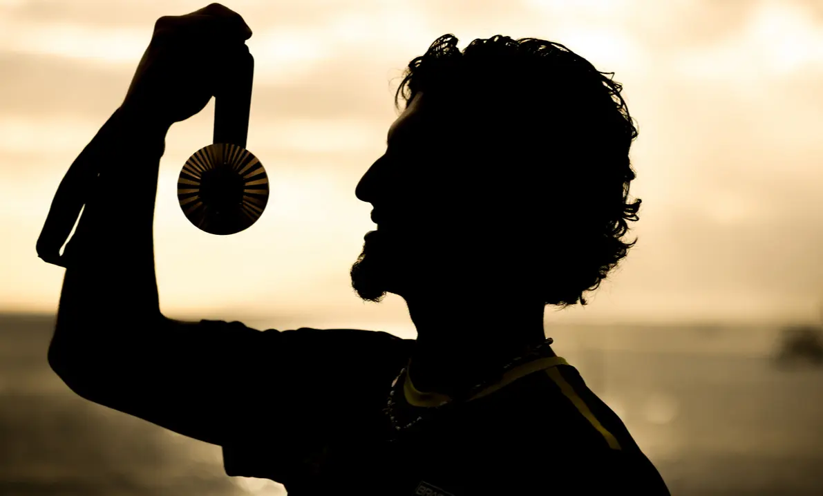 O medalhista brasileiro Gabriel Medina, bronze no masculino. Foto: William Lucas/COB.