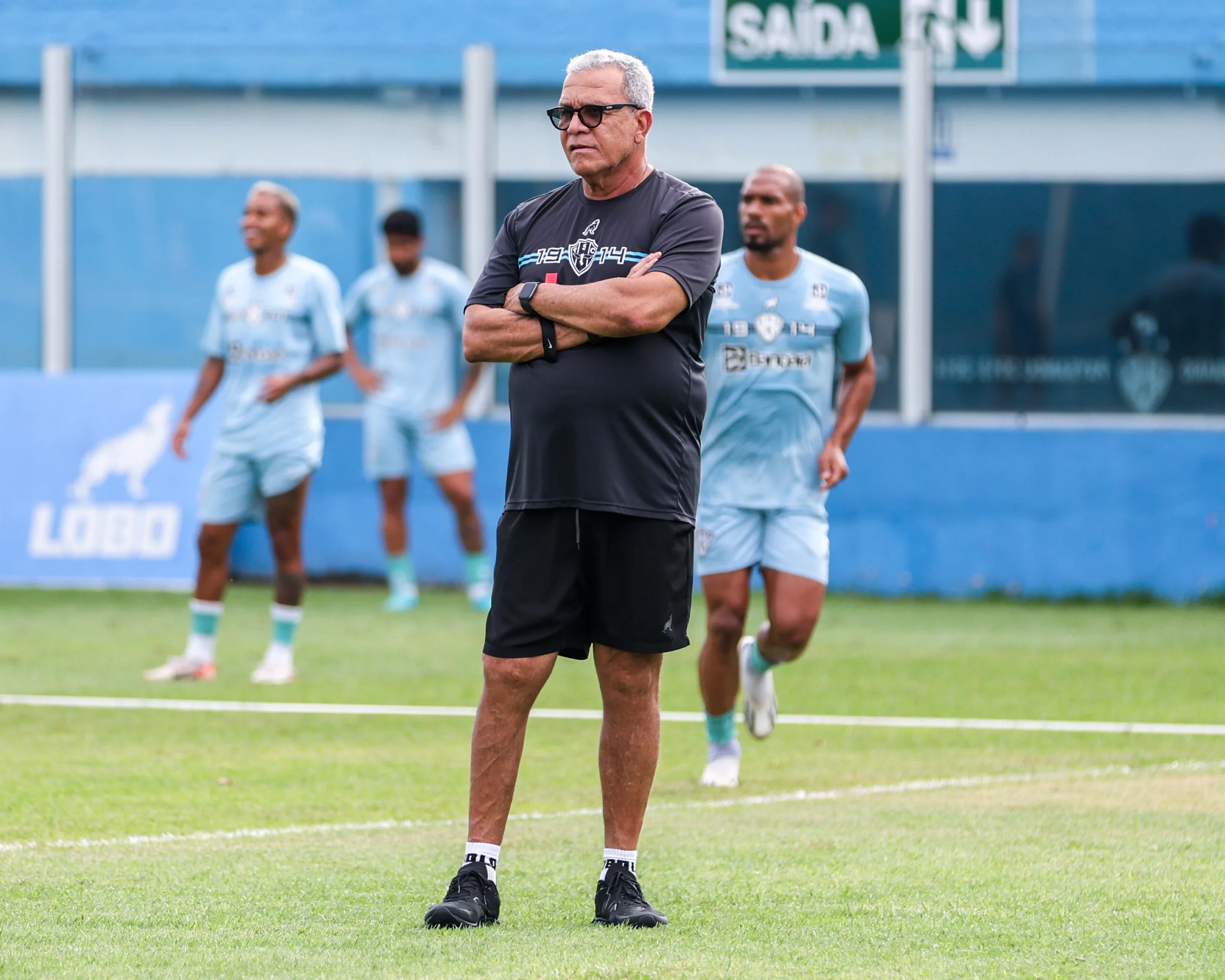 Hélio dos Anjos comandou o Papão contra o Vila no tetra da Copa Verde, mas, na Série B, é o time goiano quem anda bem das pernas - Foto: Jorge Luis Totti/PSC